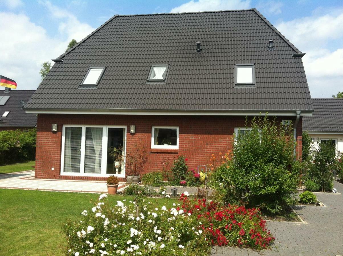 Zimmer Am Elberadweg Hamburgo Exterior foto